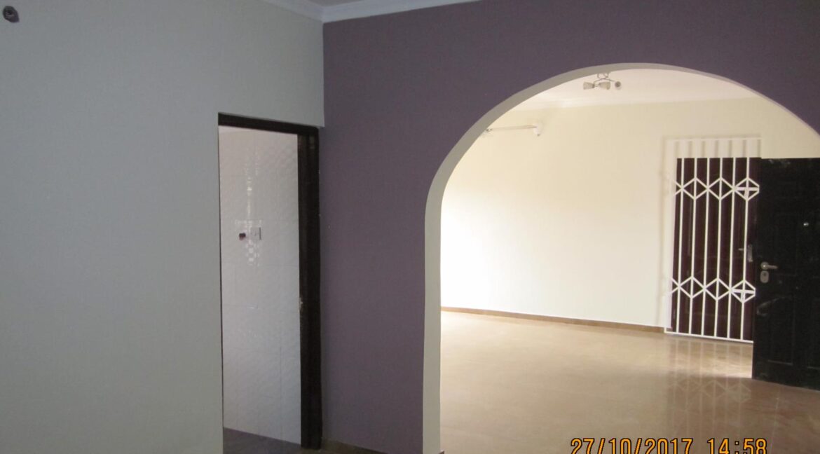 Three bedroom house for at Ashaley Botwe e 2